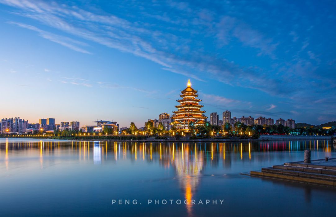 美麗的涪江之濱